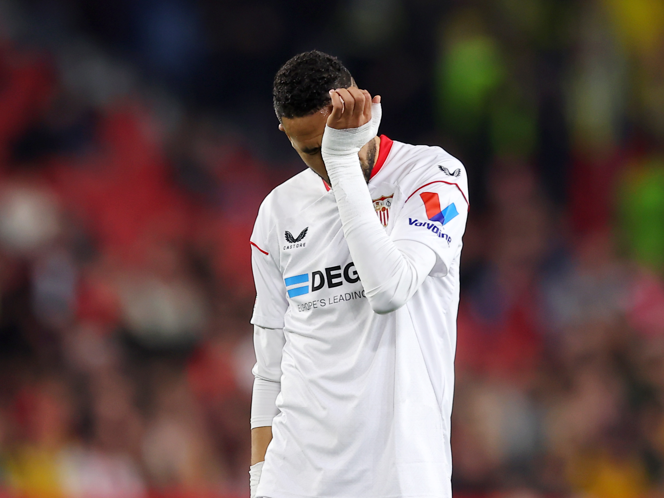 Sevilla’s struggles give Manchester United a chance to exorcise some demons