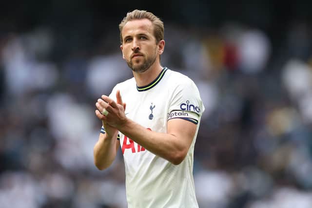 Harry Kane of Tottenham Hotspur applauds the fans after the Premier League match between Tottenham Hotspur (Photo by Julian Finney/Getty Images)