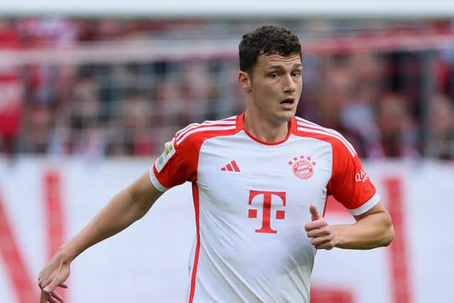 Benjamin Pavard has played 163 games for Bayern Munich , which now looks like it will be 163 more than he’ll play for Manchester United.