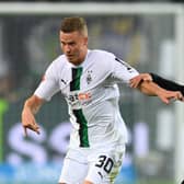 The bargain £8m defender that Everton could snatch from Wolves and make their defence rock solid