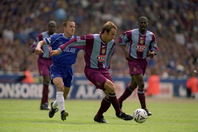 Paul Merson in action in the 2000 FA Cup final.