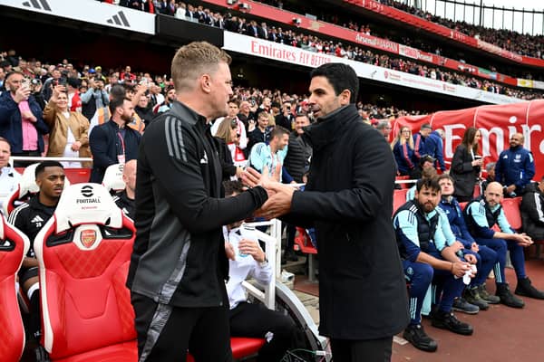 Eddie Howe and Mikel Arteta shake hands ahead of the Premier League match between Arsenal and Newcastle | Getty Images