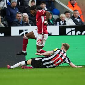 Anthony Gordon challenges Anthony Elanga in the Premier League match between Newcastle and Nottingham Forest | Getty Images