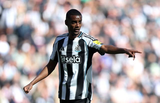Will Alexander Isak play for Newcastle this weekend? FPL dilemma resolved
