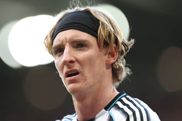 Anthony Gordon has gone 10 months without a goal contributon leaving his hopes of an England place in jeopardy.