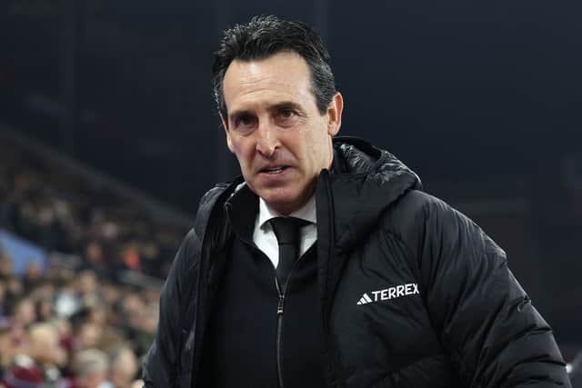 Unai Emery looks on from the Aston Villa touchline