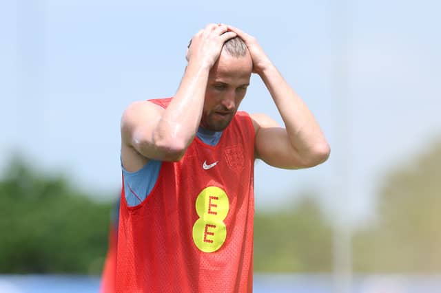 Harry Kane swelters at England's training camp in West Palm Beach