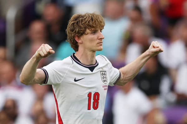 Anthony Gordon celebrates his goal against Costa Rica