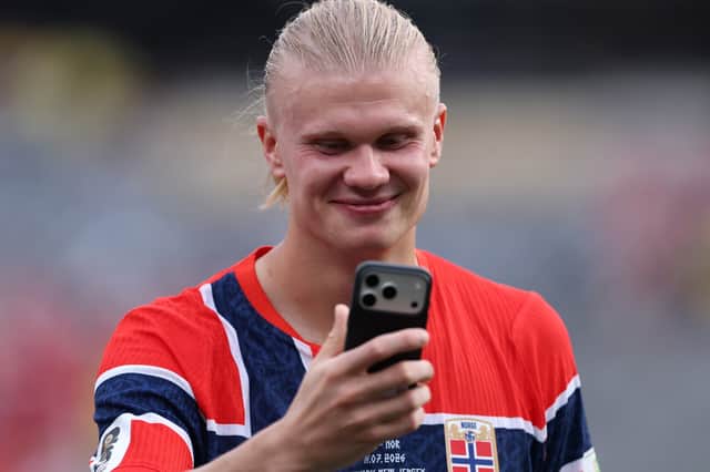 Erling Haaland takes the time to rack up another few thousand followers