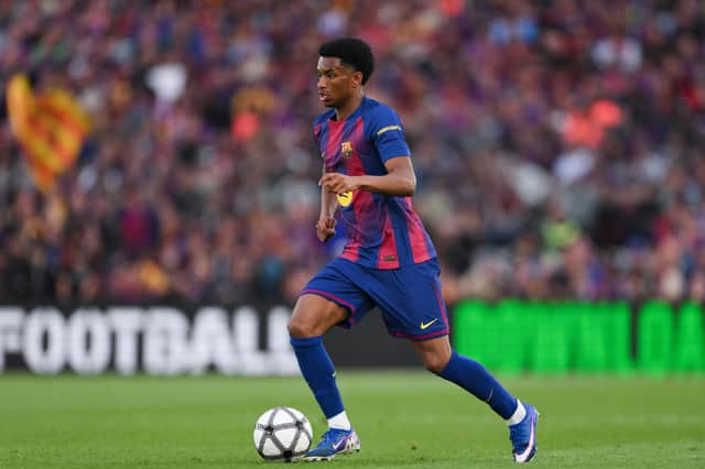 Barcelona's Alejandro Balde is among Man United's left-back transfer targets