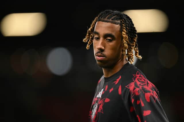 Leny Yoro has struggled with form since joining Man United in 2024