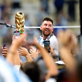 Gambling giant Flutter retained extra customers in the first quarter of 2023 following the World Cup, its figures show.